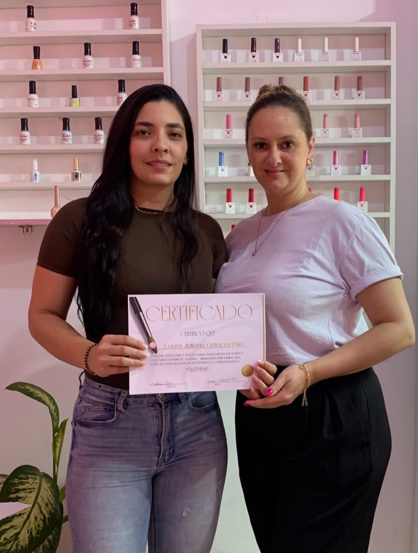 Aluna certificada com a Natalia Sian